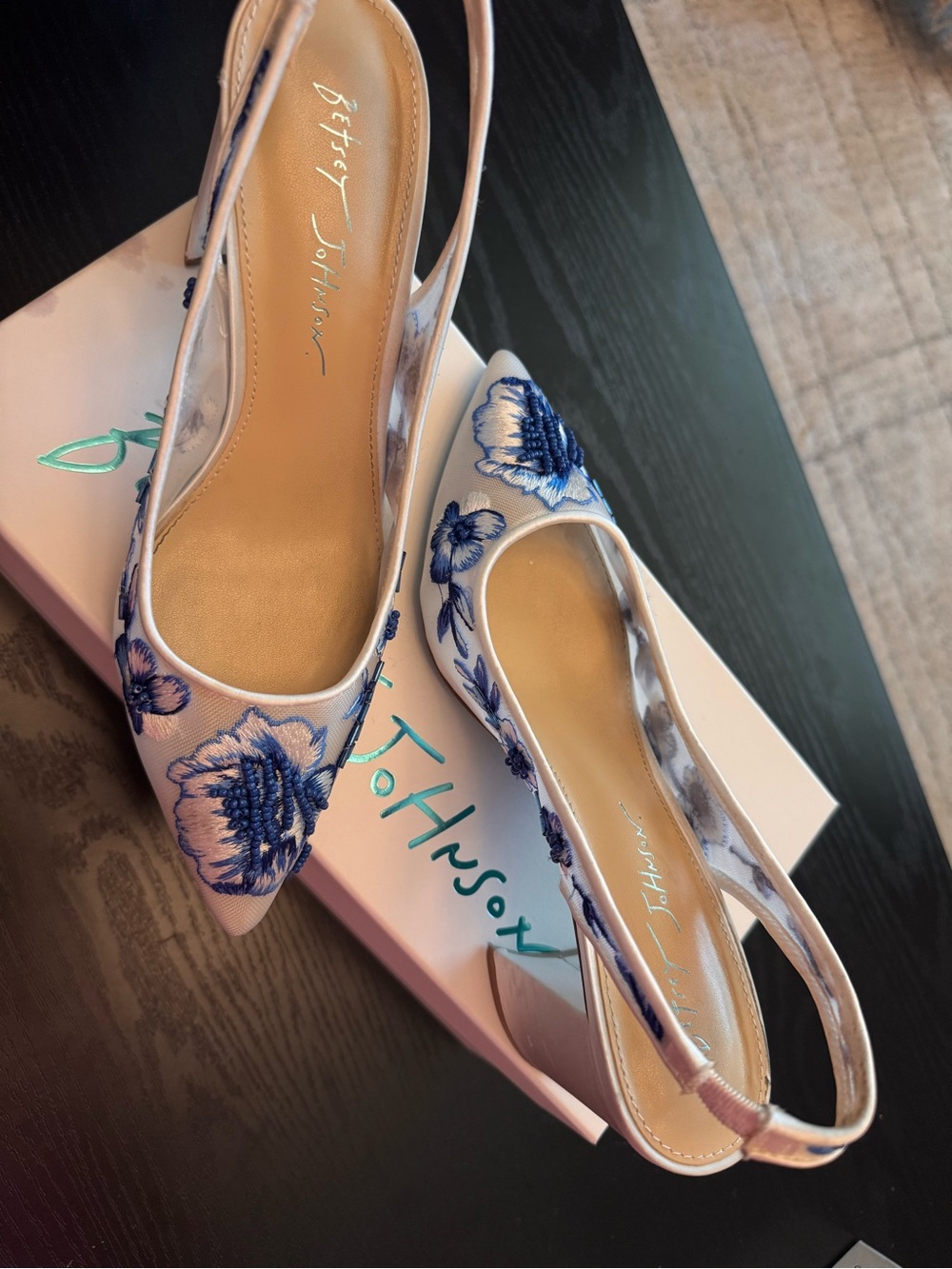 Betsey Johnson White Slingback Pumps with Blue Floral Embroidery - Picture 7 of 10